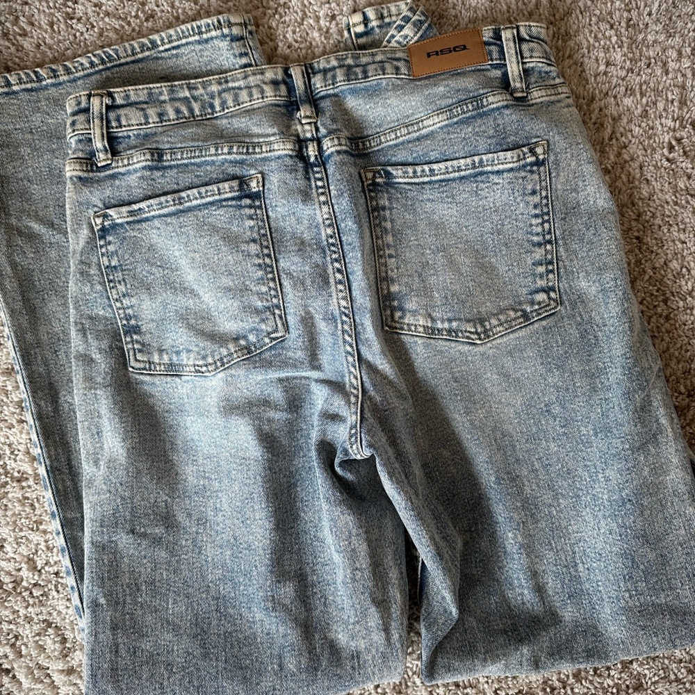 HI RISE FLARE JEANS - Picture 5 of 5